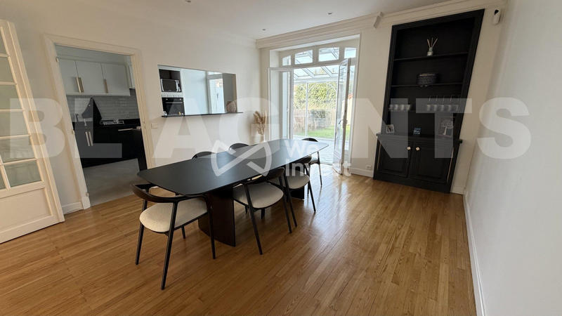 Maison - 139 m² - 6 pièces