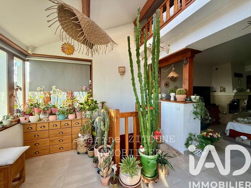 Maison - 114 m² - 7 pièces