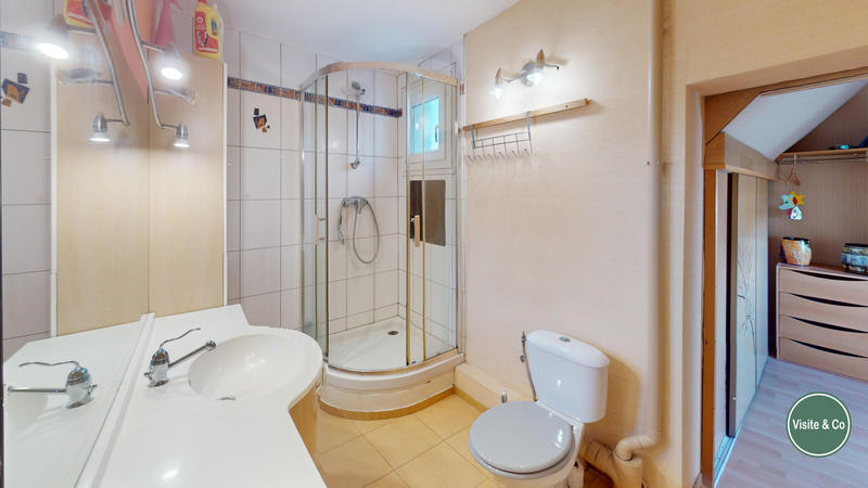 Maison traditionnelle - 91 m² - 4 pièces