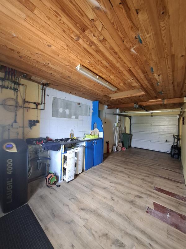 Maison traditionnelle - 150 m² - 6 pièces