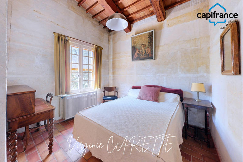 Maison - 317 m² - 9 pièces