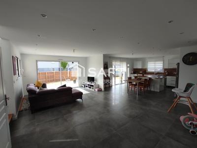 Maison - 150 m² - 6 pièces