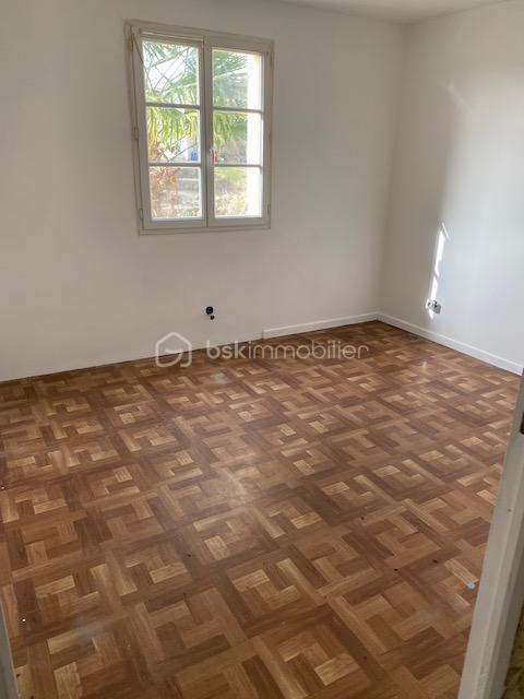 Maison traditionnelle - 85 m² - 4 pièces