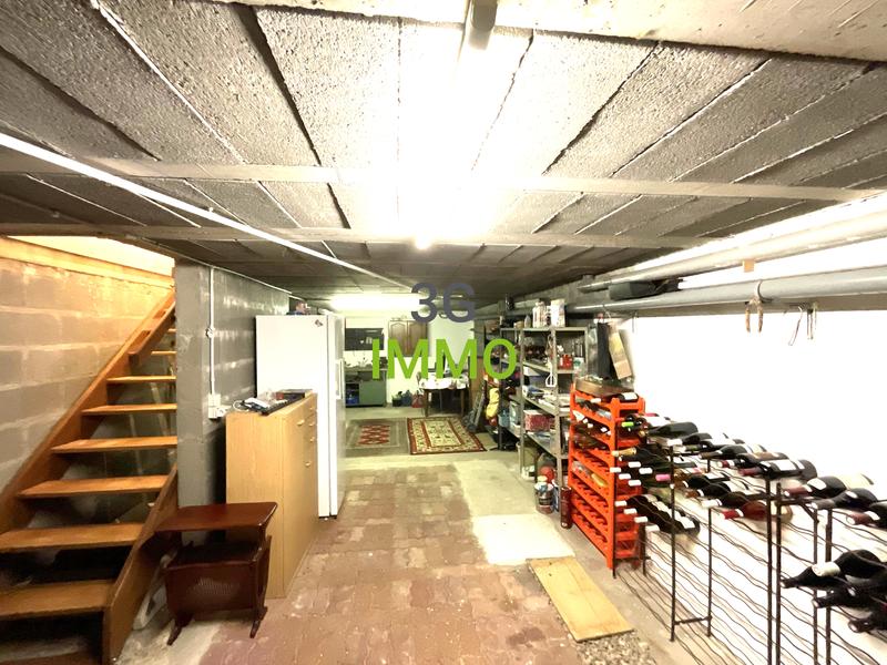 Maison jumelée - 90 m² - 5 pièces