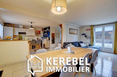 Maison - 75 m² - 5 pièces