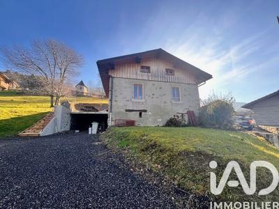 Maison - 91 m² - 3 pièces