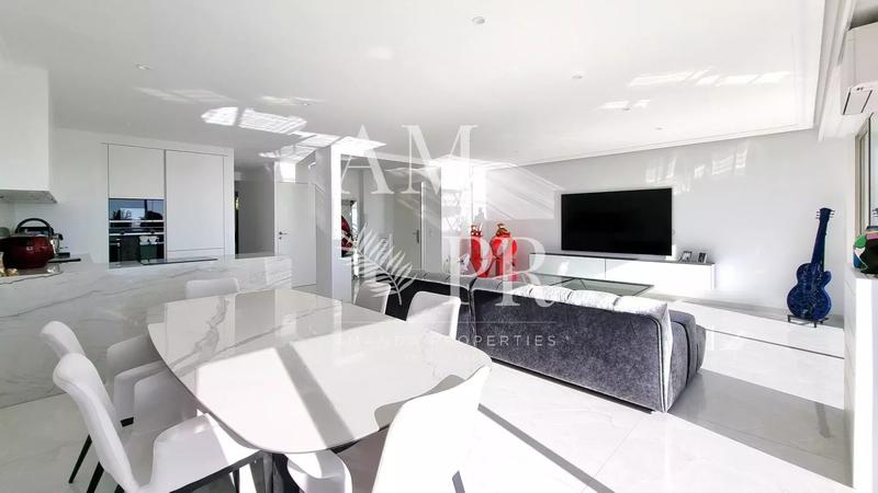 Appartement - 90 m² - 3 pièces