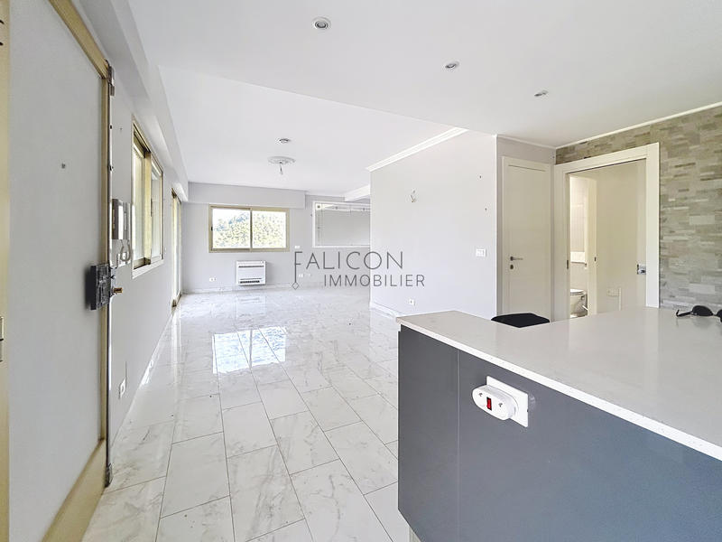 Villa - 320 m² - 8 pièces