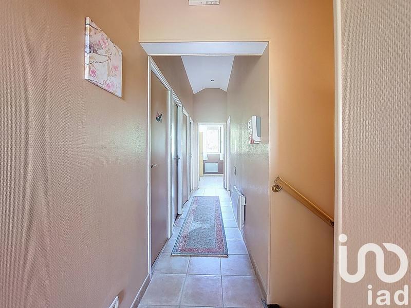 Maison - 170 m² - 9 pièces