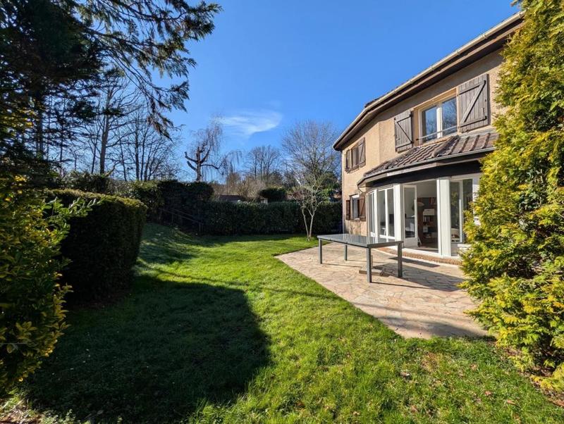 Maison - 153 m² - 6 pièces