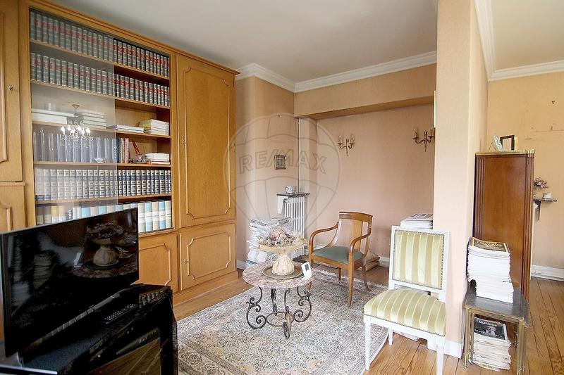 Appartement - 110 m² - 6 pièces