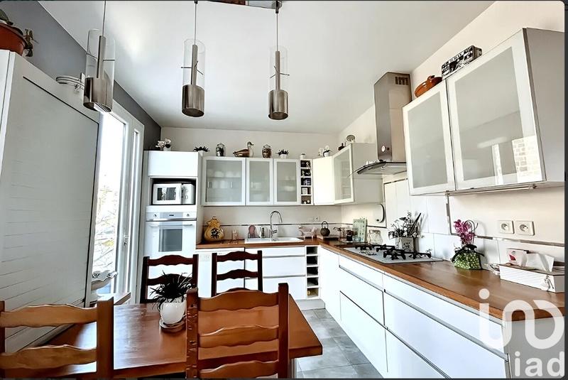 Maison - 150 m² - 6 pièces