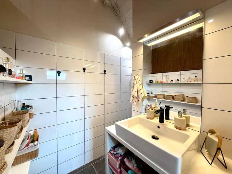 Appartement - 97 m² - 5 pièces