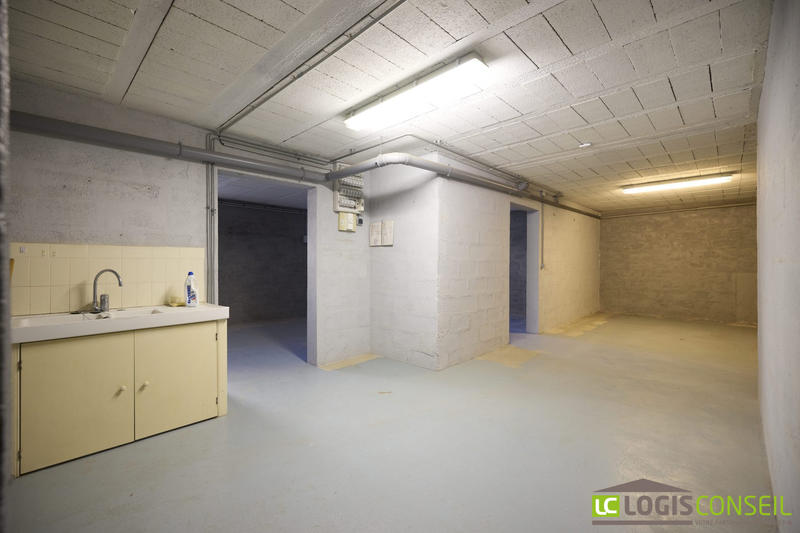 Maison traditionnelle - 120 m² - 5 pièces