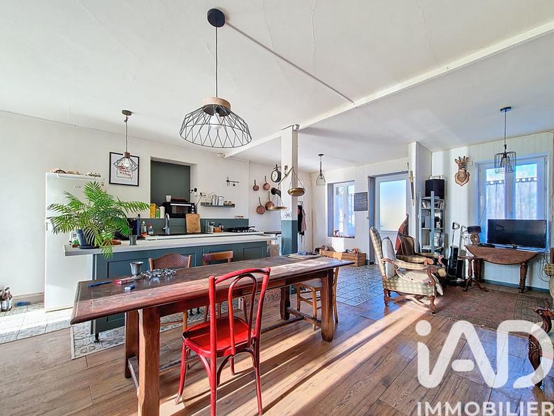 Maison - 83 m² - 4 pièces