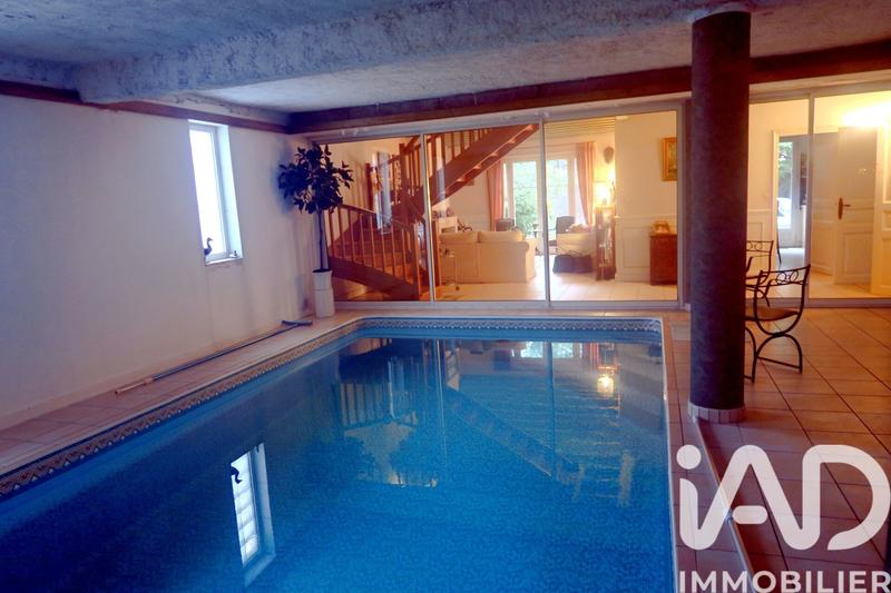 Maison de maîtres - 423 m² - 13 pièces