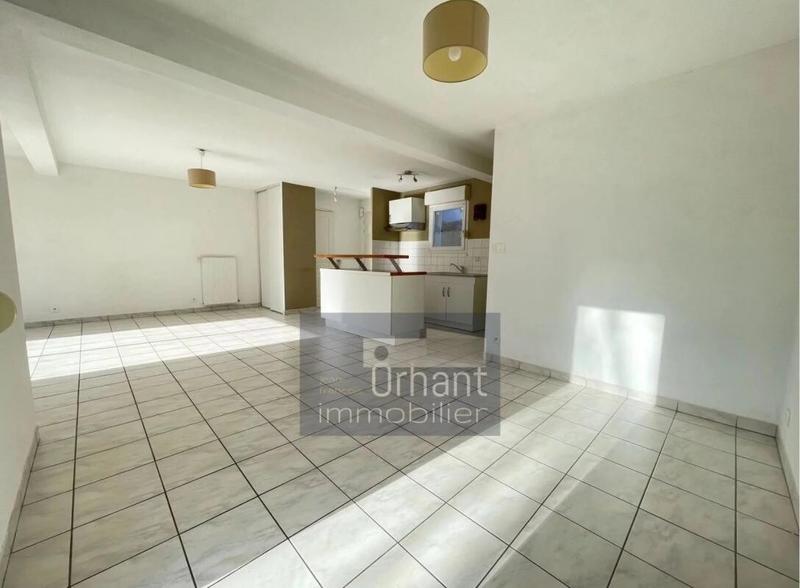 Maison - 82 m² - 4 pièces