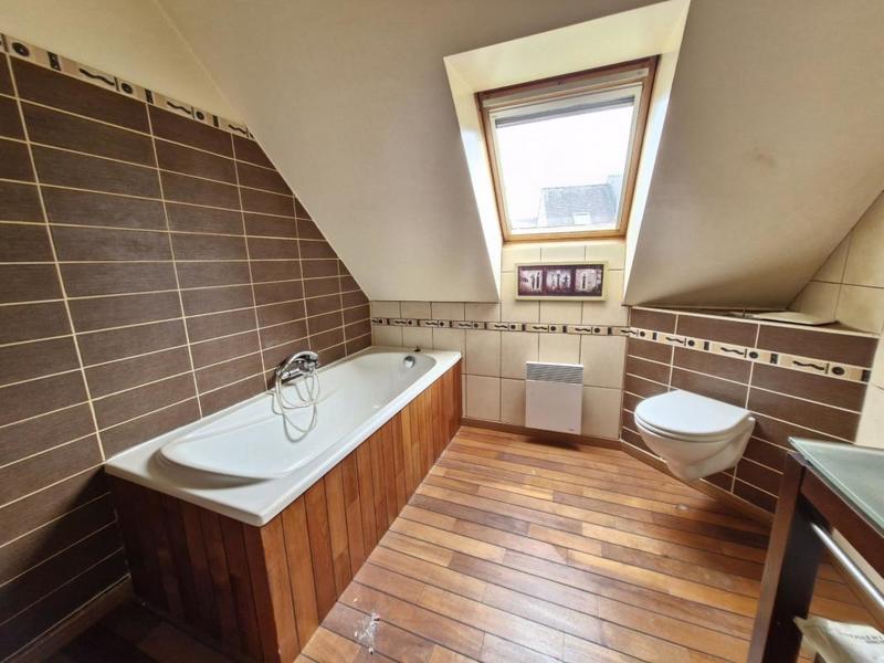 Maison - 92 m² - 5 pièces