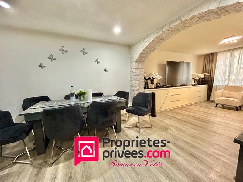 Appartement - 169 m² - 6 pièces