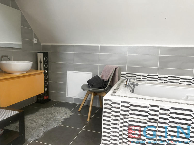 Maison - 118 m² - 6 pièces