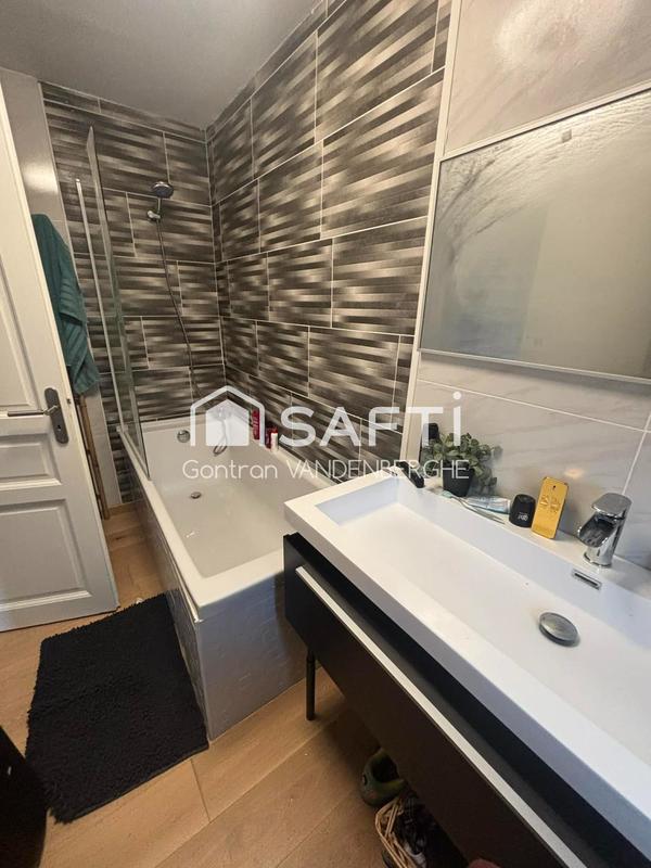 Maison - 115 m² - 6 pièces