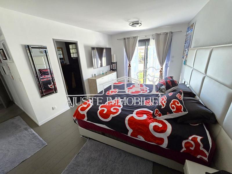 Villa - 200 m² - 7 pièces