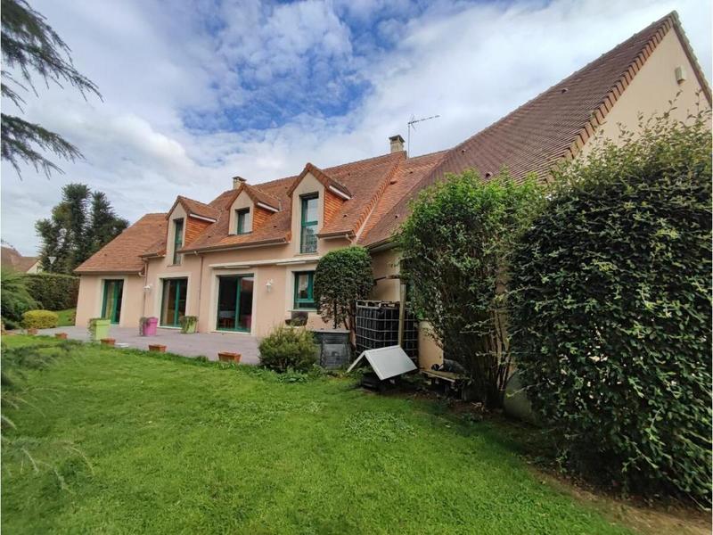 Pavillon - 186 m² - 8 pièces