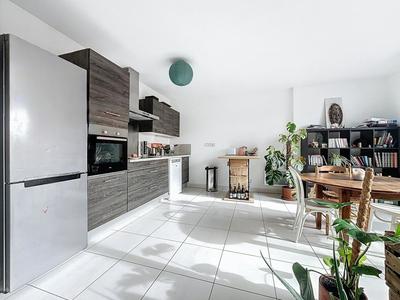 Appartement - 72 m² - 3 pièces