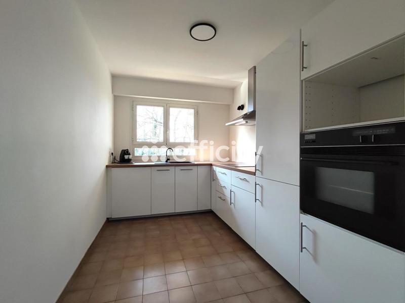 Appartement - 75 m² - 4 pièces