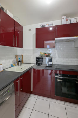 Appartement - 65 m² - 3 pièces