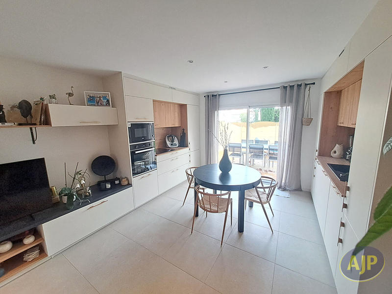 Maison - 87 m² - 4 pièces