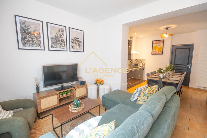 Maison - 120 m² - 8 pièces