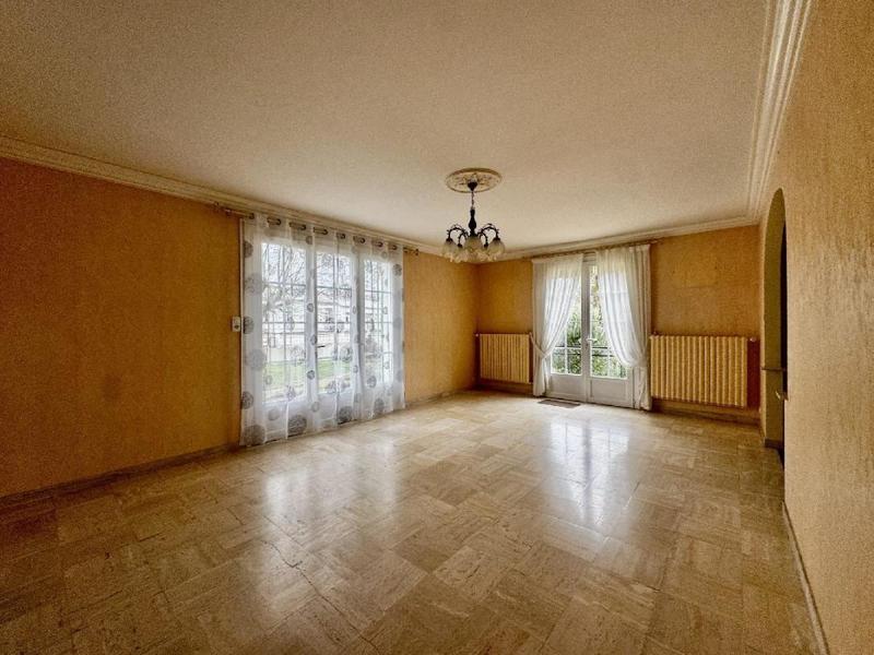 Maison - 104 m² - 4 pièces