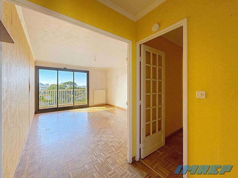 Appartement - 106 m² - 5 pièces