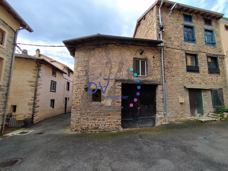 Maison - 106 m² - 2 pièces