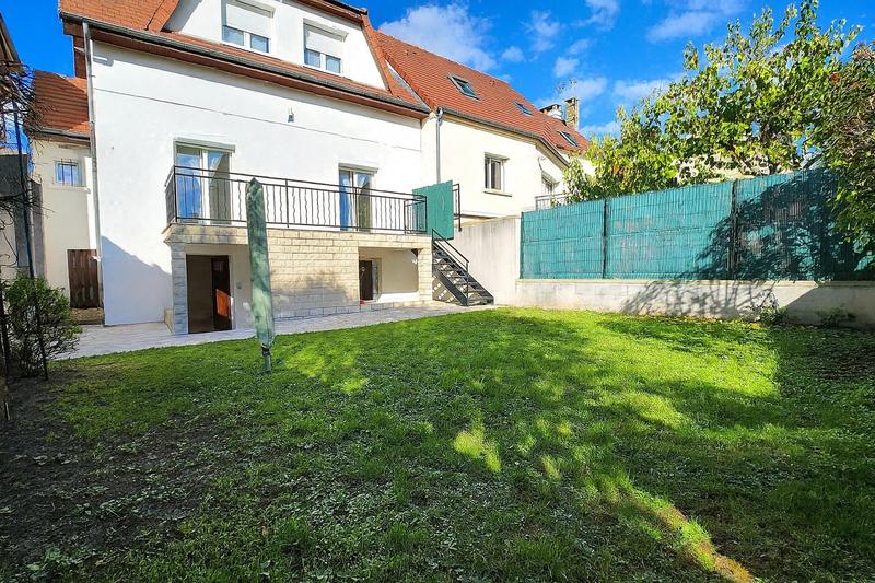 Maison - 130 m² - 4 pièces