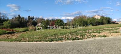 Terrain - 1 043 m²
