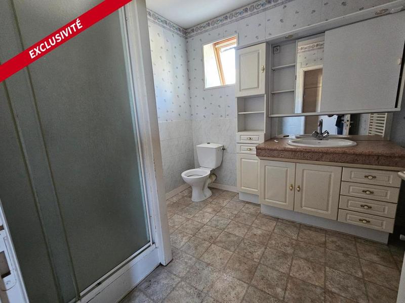 Maison - 260 m² - 11 pièces