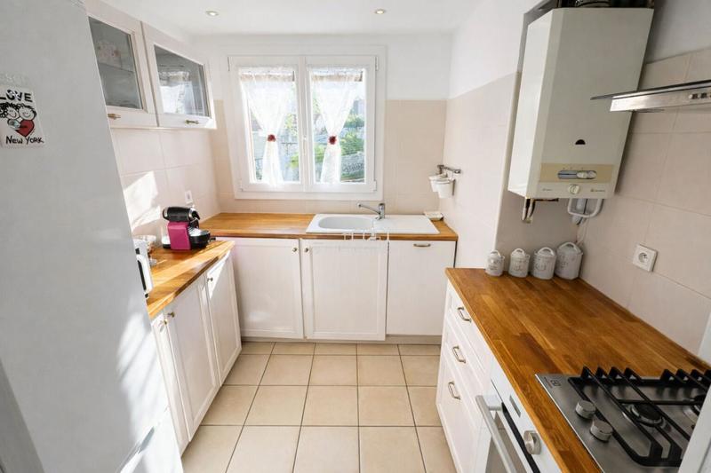 Appartement - 49 m² - 3 pièces