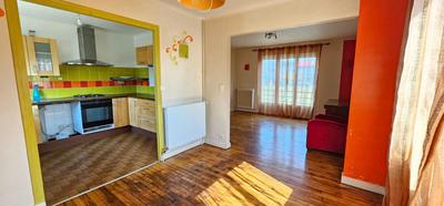 Maison - 64 m² - 3 pièces