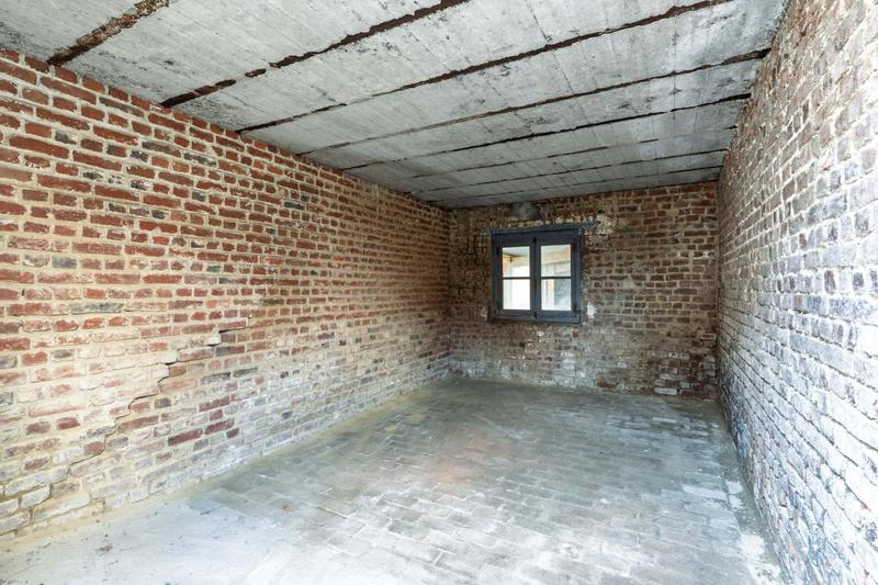 Local d'activité / Entrepôt - 71 m²