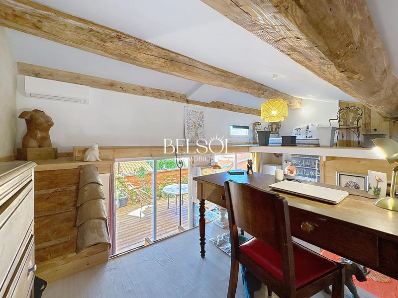 Maison - 210 m² - 6 pièces