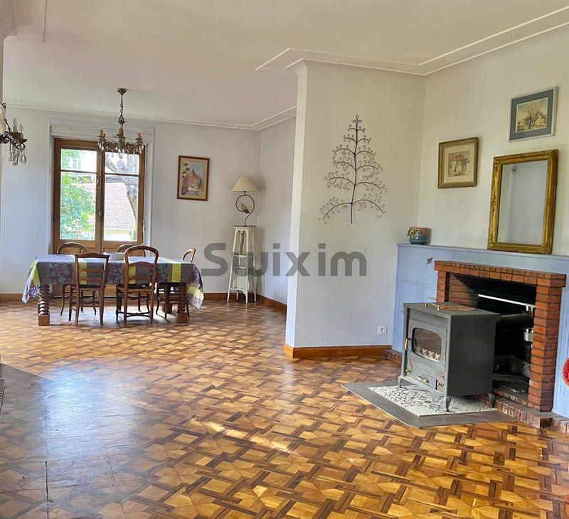 Villa - 320 m² - 12 pièces