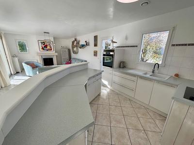 Maison - 101 m² - 4 pièces