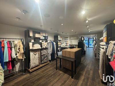 Local commercial - 90 m²