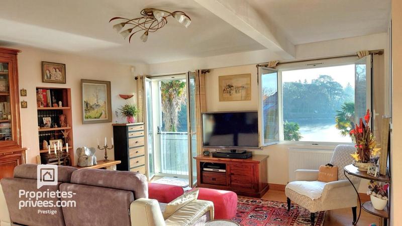 Maison - 172 m² - 7 pièces