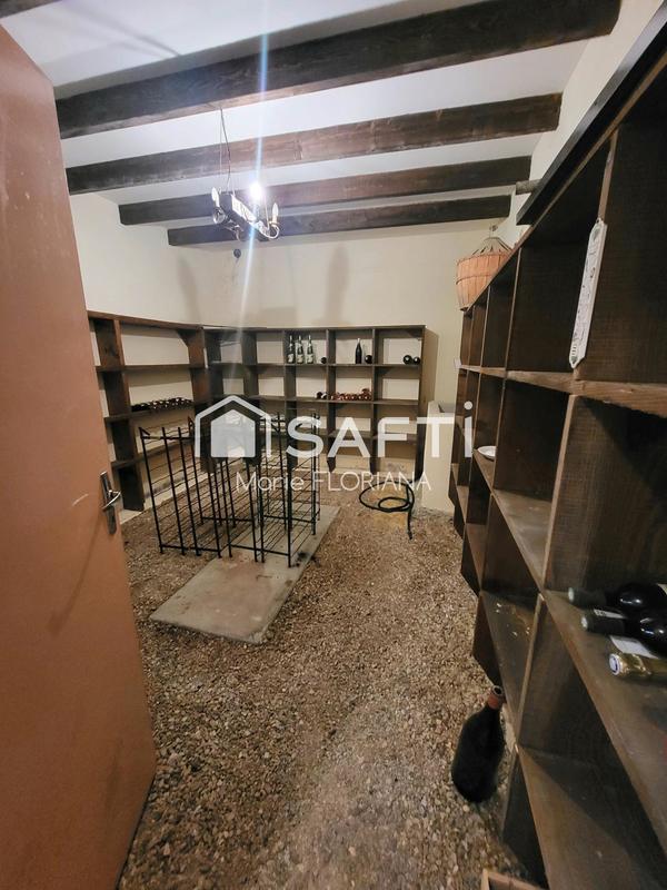 Maison - 179 m² - 6 pièces