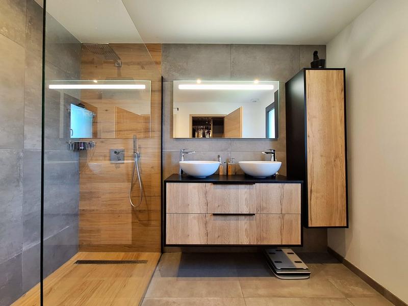 Maison - 136 m² - 5 pièces