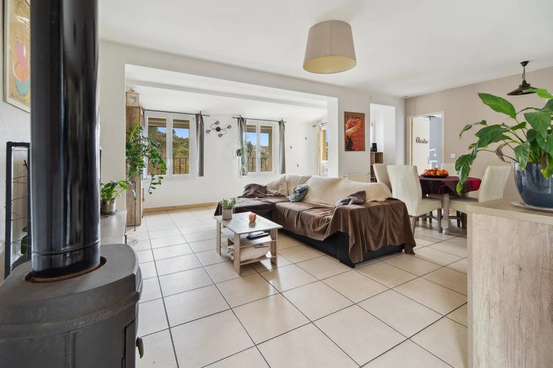 Maison - 120 m² - 5 pièces