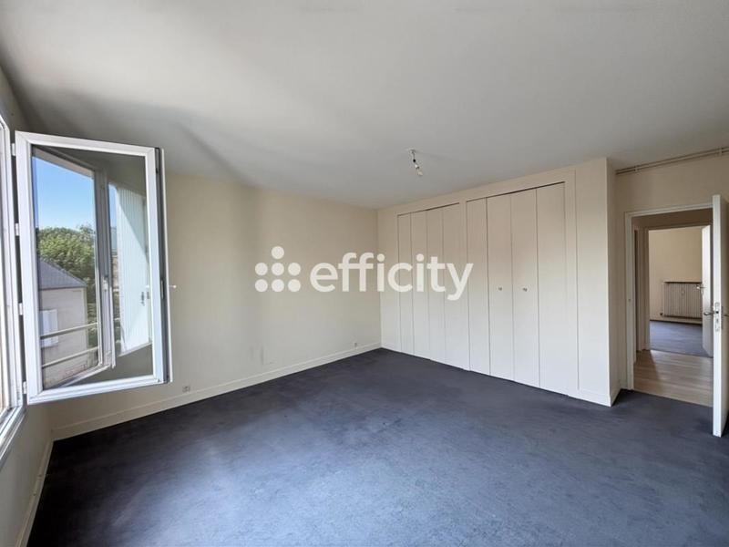 Appartement - 120 m² - 6 pièces